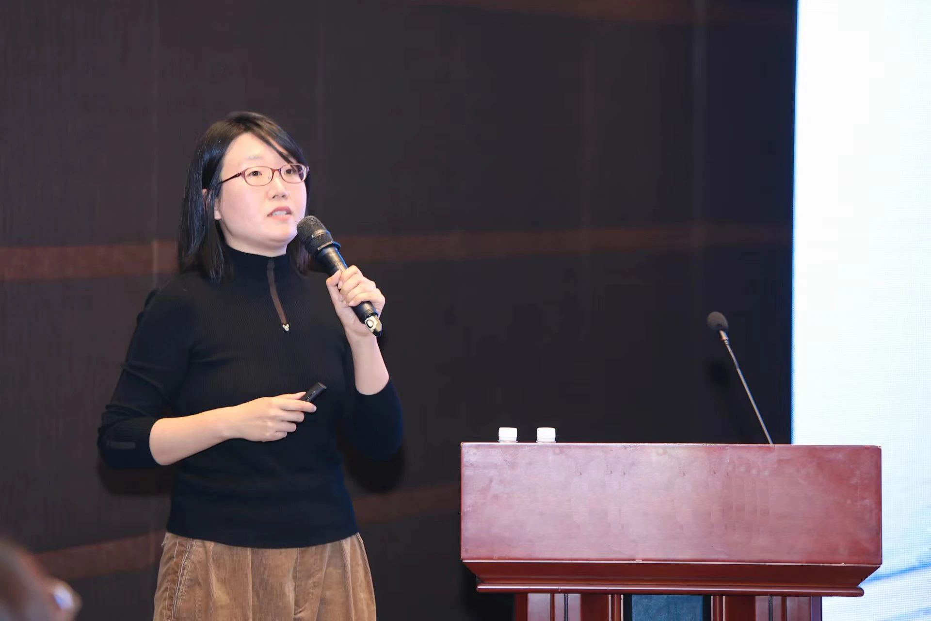 电子游戏麻将胡了app