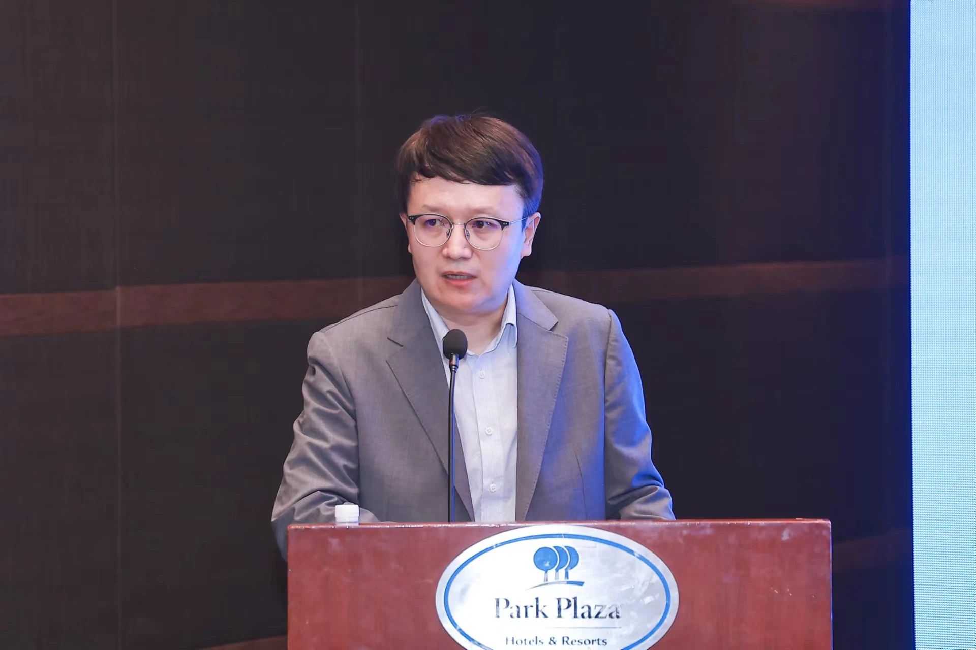 电子游戏麻将胡了app