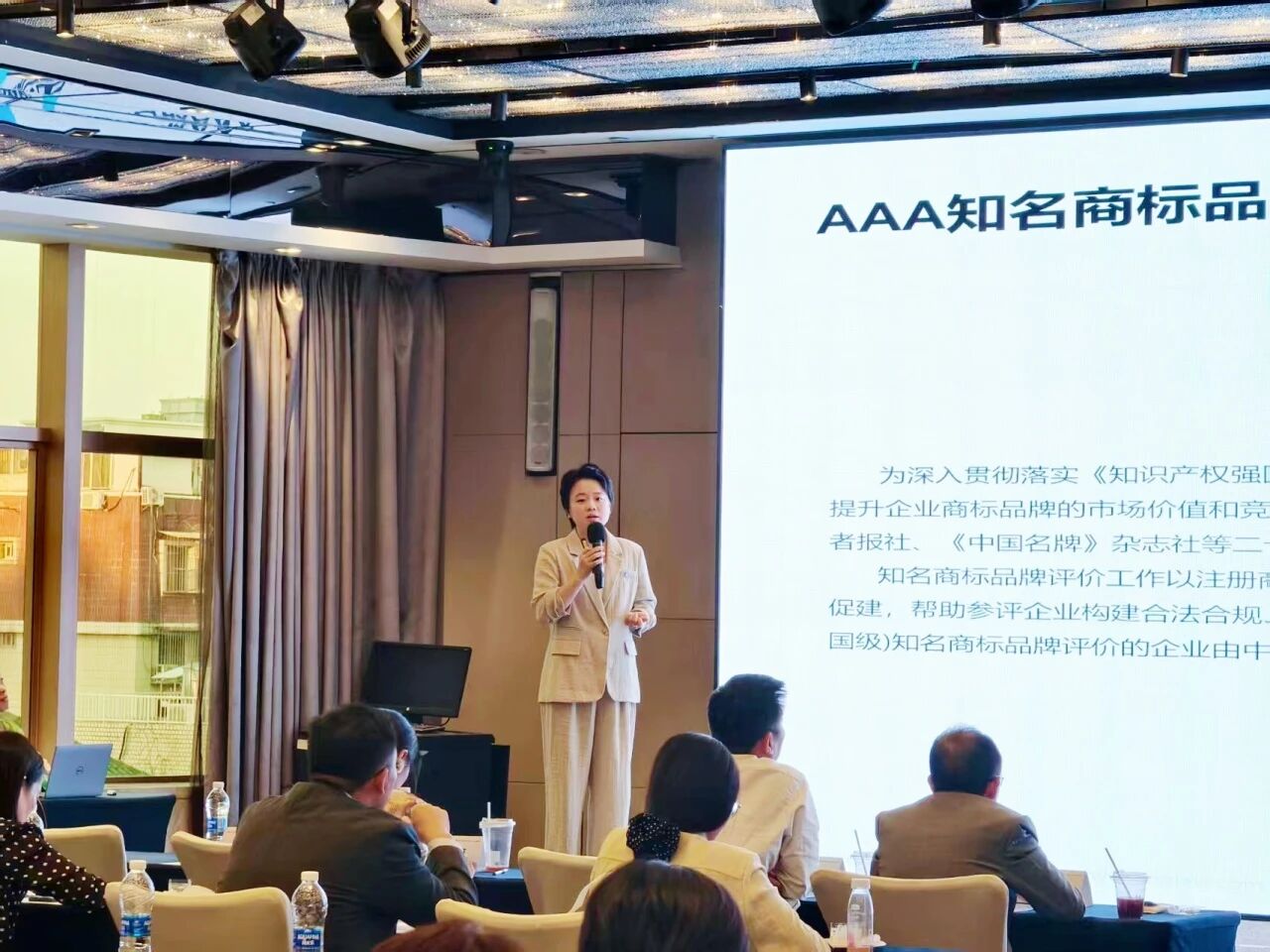 电子游戏麻将胡了app